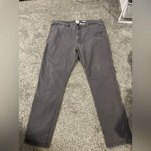 3/$15 Men’s H&M Gray Chino Pants